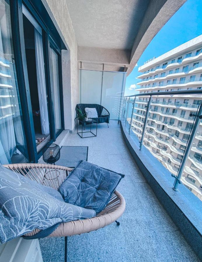 Mamaia Luxury Studio Apartment T ภายนอก รูปภาพ
