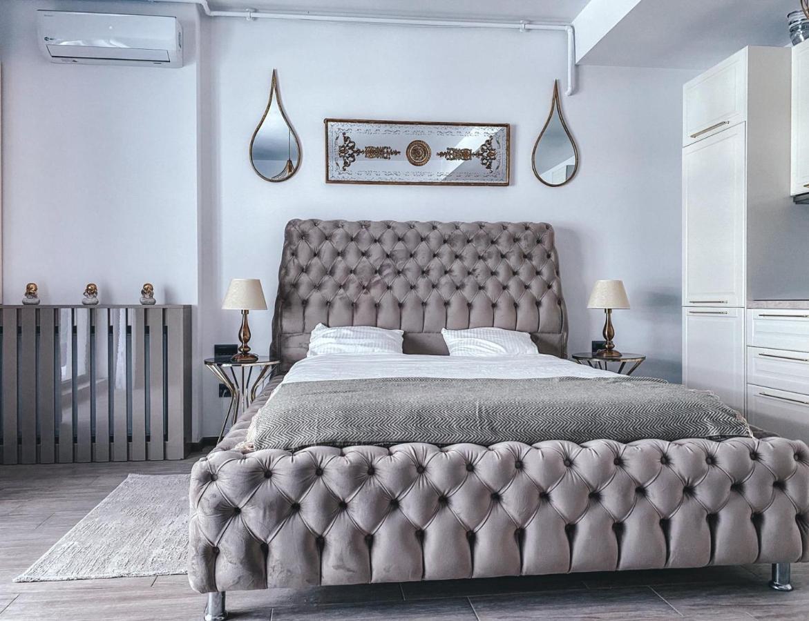Mamaia Luxury Studio Apartment T ภายนอก รูปภาพ